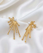 Load image into Gallery viewer, Sunburst Pearl Earrings
