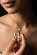 Load image into Gallery viewer, Bold Nail &amp; Halo Necklace

